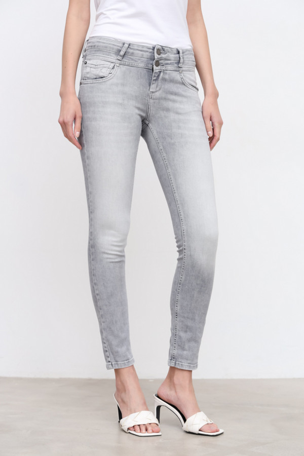 Модные джинсы Zhrill, размер 44, цвет серый