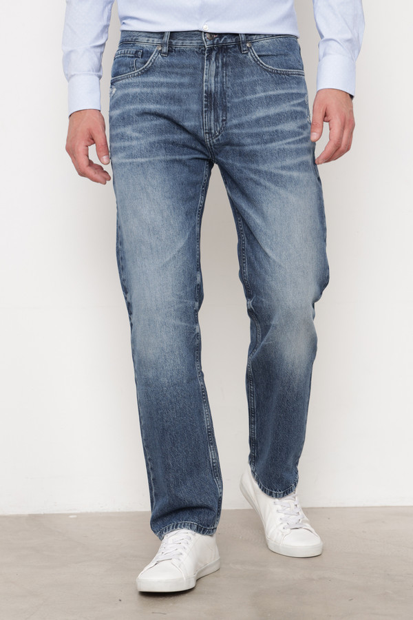 Классические джинсы Hugo синего цвета