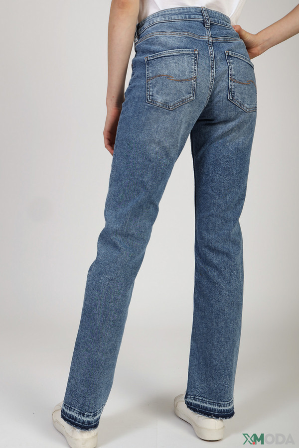 Классические джинсы QS, размер 48 - фото 3