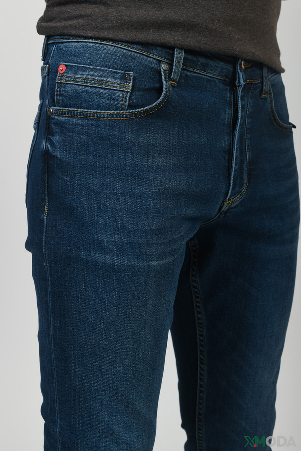 Модные джинсы Daniel Hechter