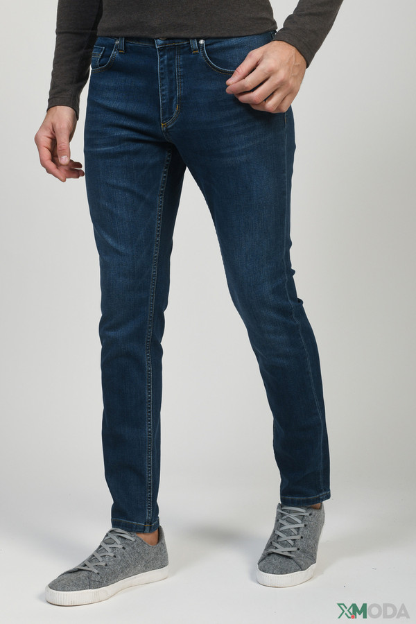 Модные джинсы Daniel Hechter
