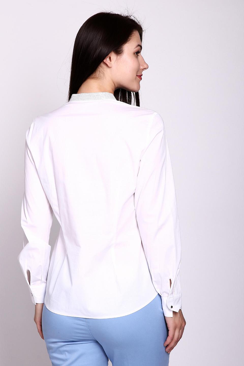 Блуза Erfo белая с V-образным вырезом и серой отделкой