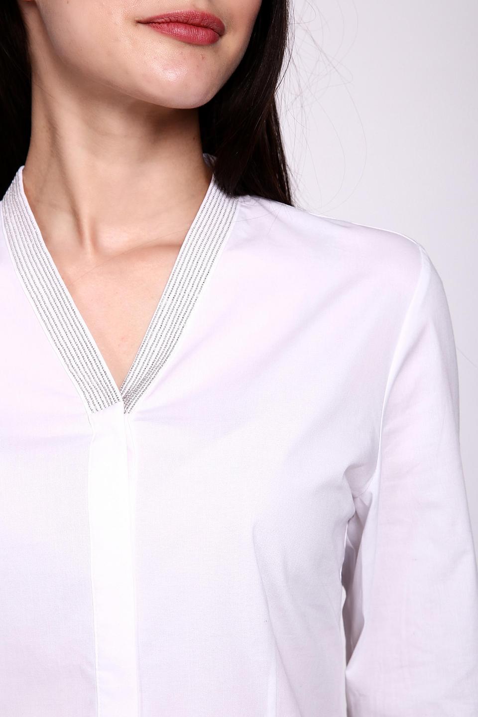 Блуза Erfo белая с V-образным вырезом и серой отделкой