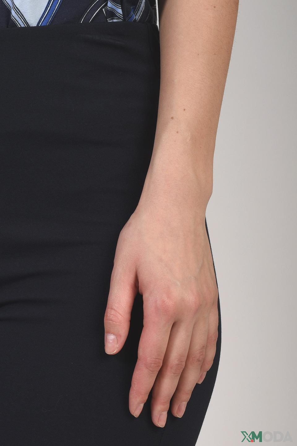 Брюки трикотажные Just Valeri черные