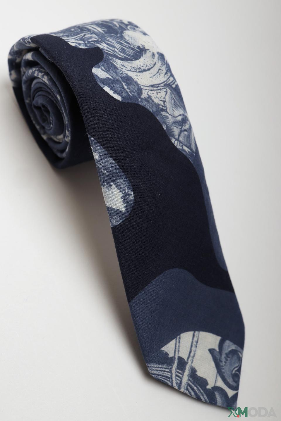 Галстук Boss Business в рисунке