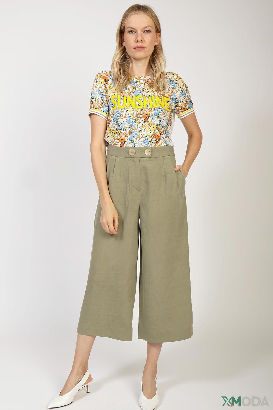 Блуза Rich and Royal с цветочным принтом