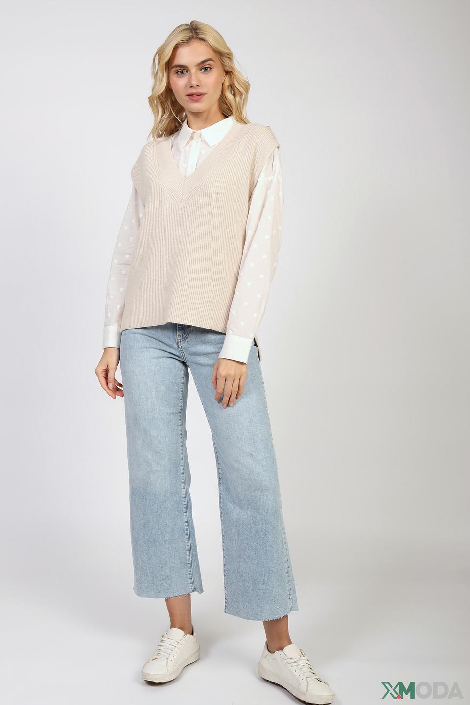 Жилет Rich and Royal бежевый