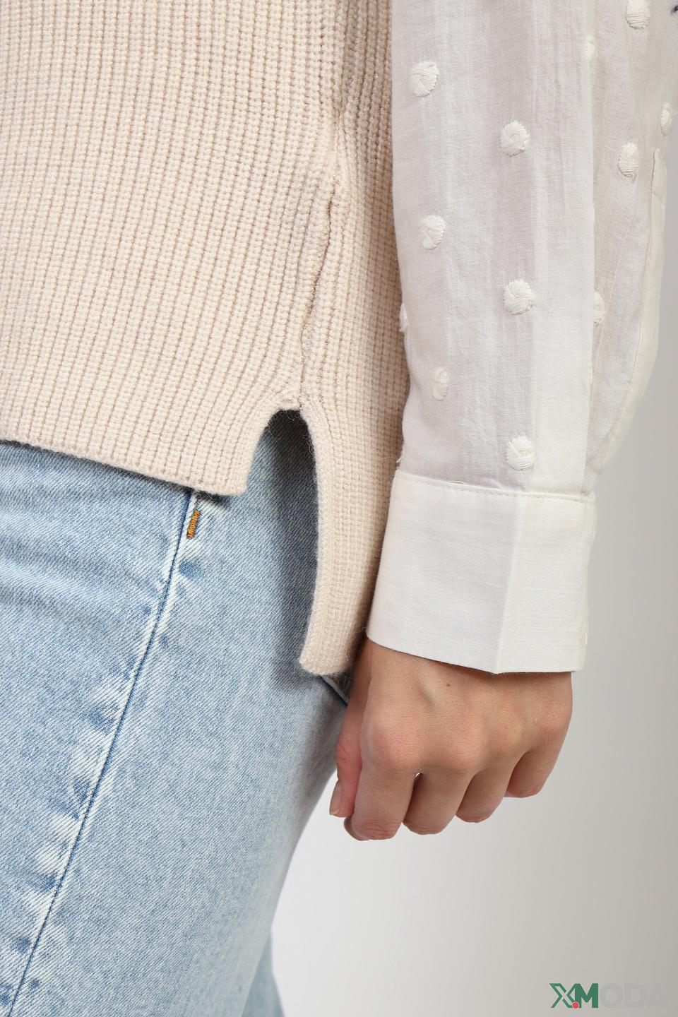 Жилет Rich and Royal бежевый