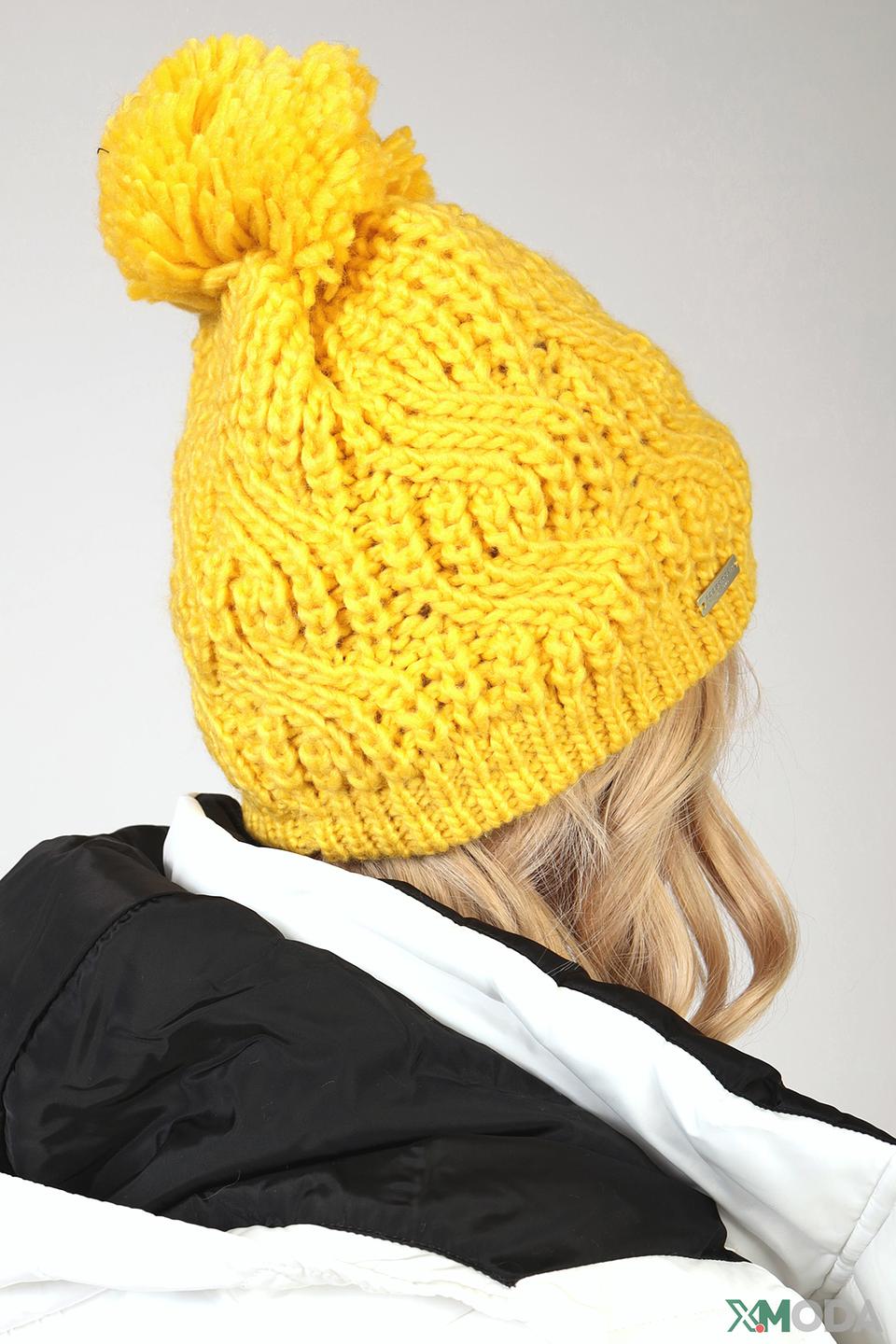 Шапка Seeberger жёлтая с помпоном