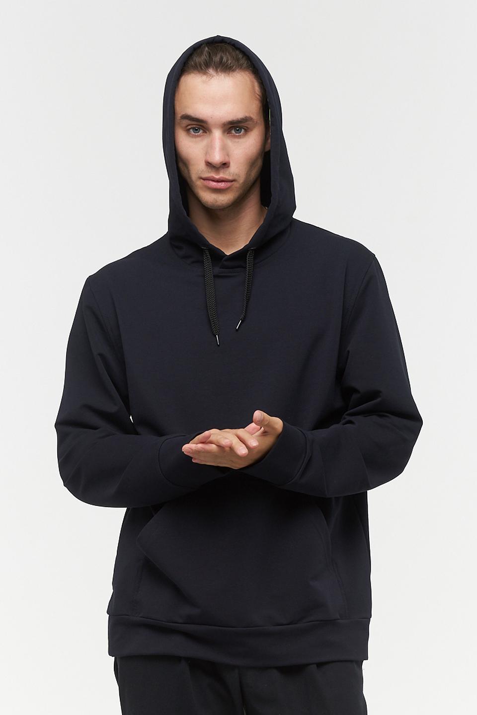 Толстовка VAY чёрная с капюшоном