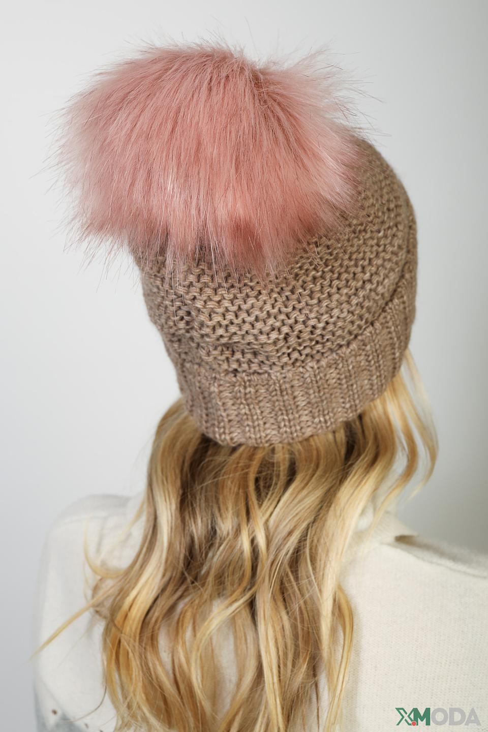 Шапка Wegener с помпоном бежевая