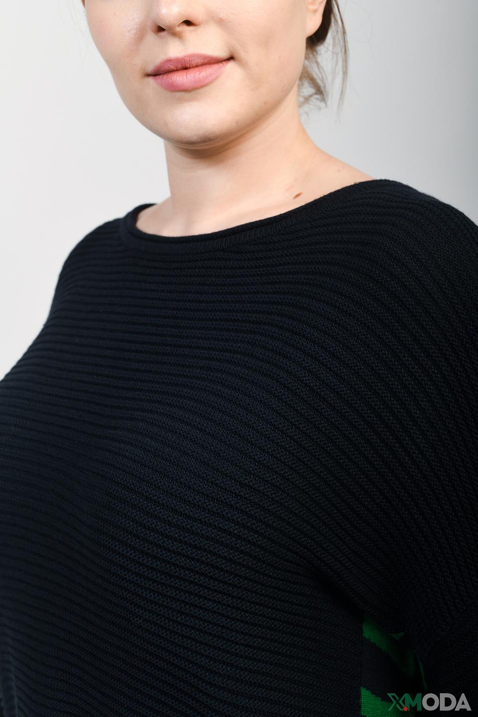 Пуловер Doris Streich с зелёными вставками