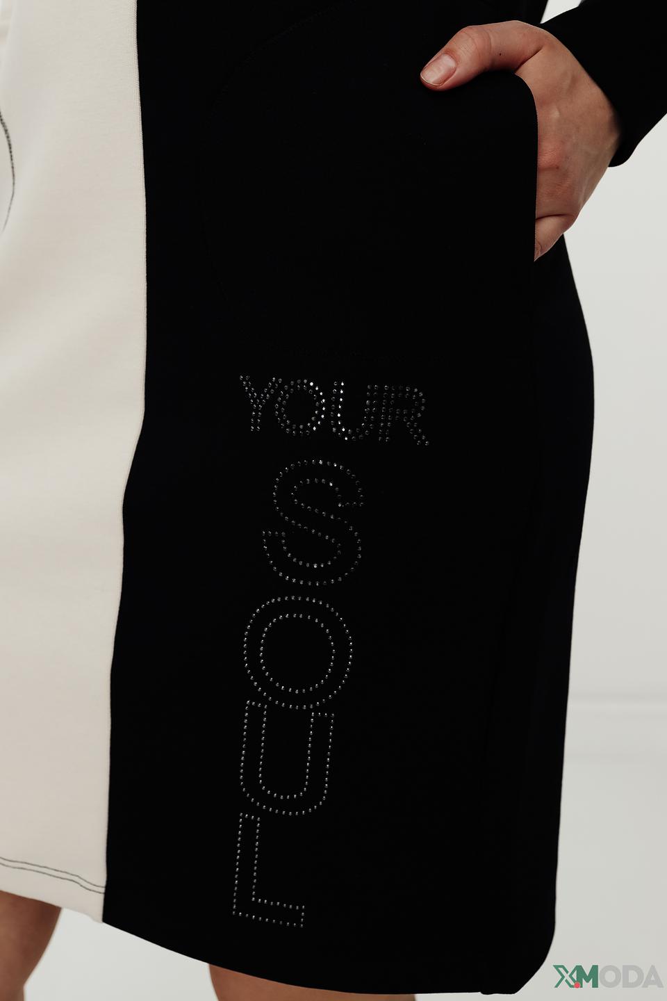 Платье Betty Barclay с надписью