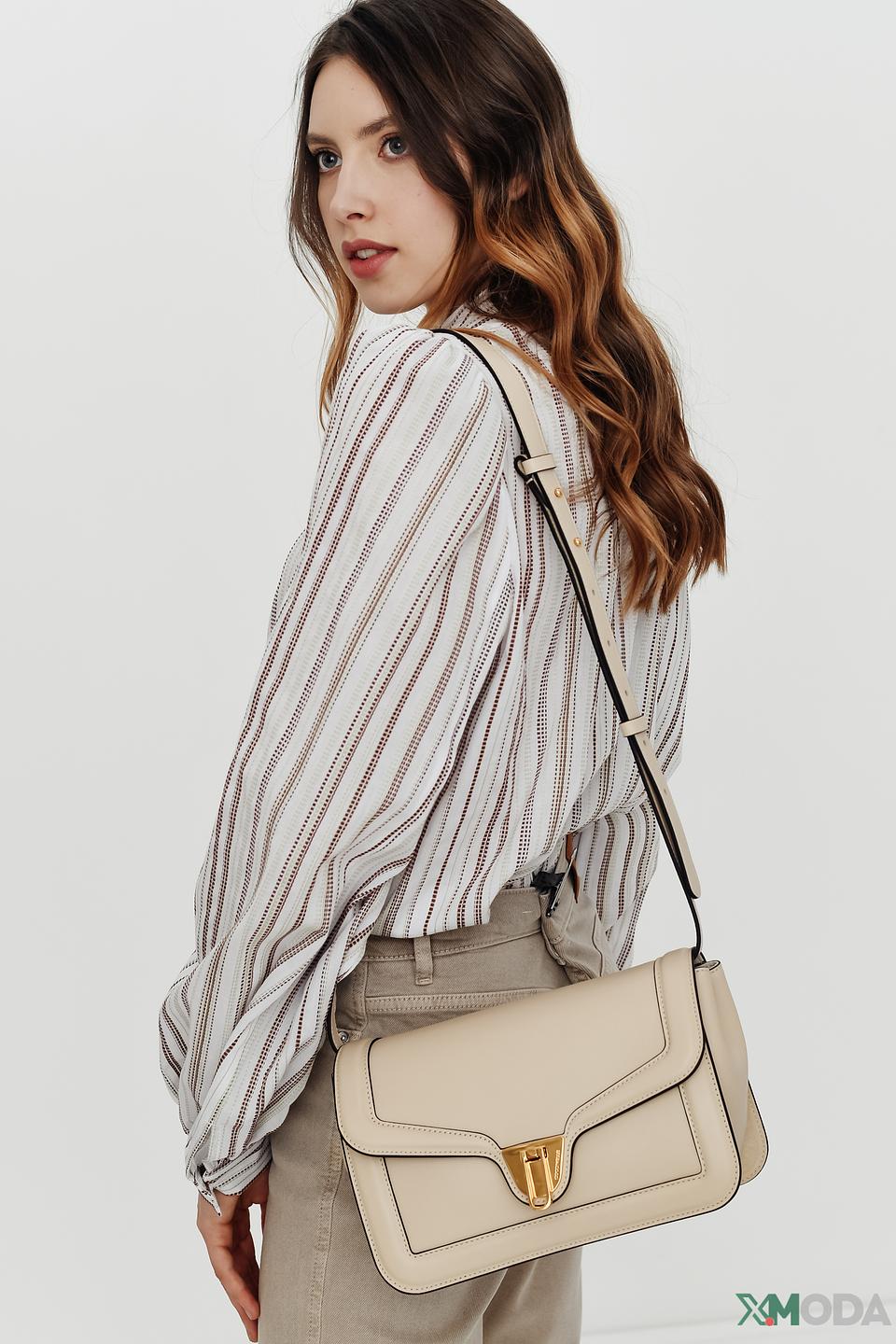 Сумка Coccinelle женская бежевая