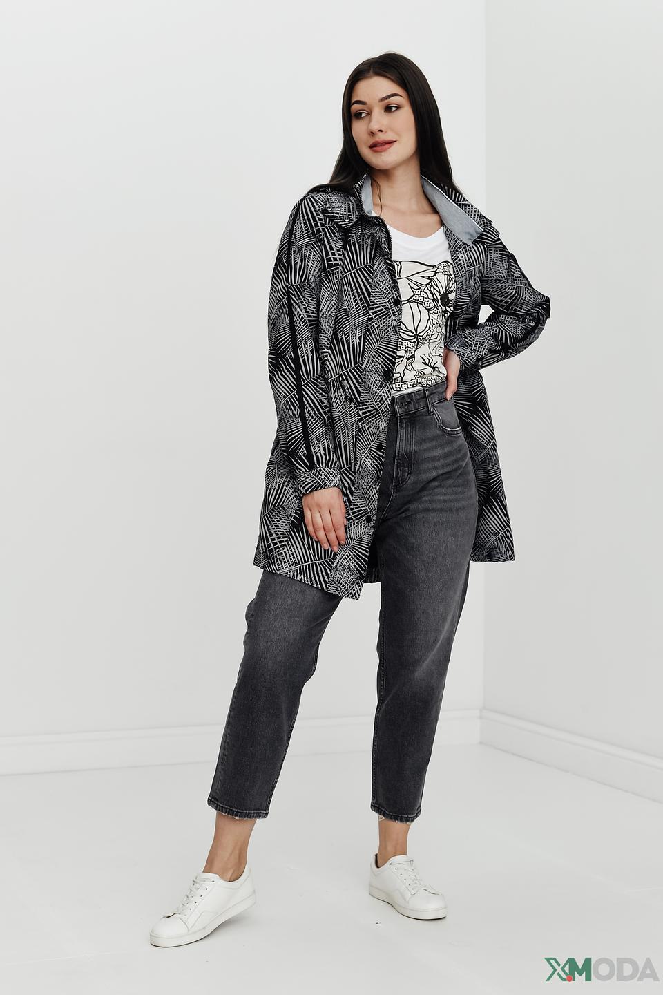 Куртка District с геометрическим принтом