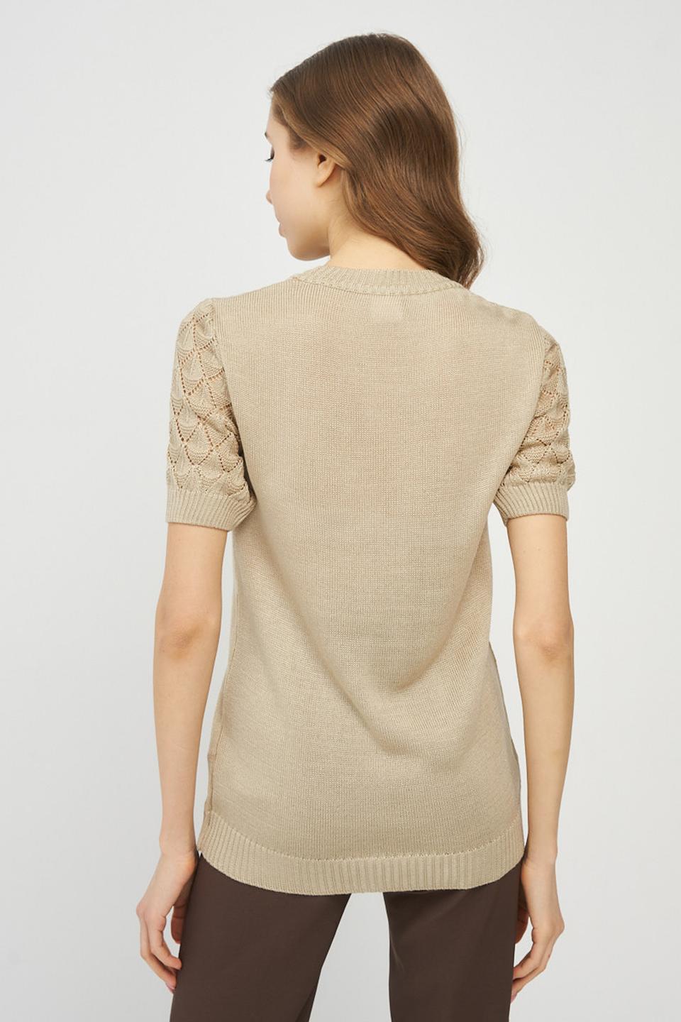 Джемпер VAY с ажурными рукавами бежевый