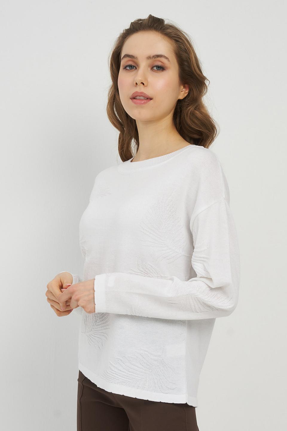 Джемпер VAY с листьями белый