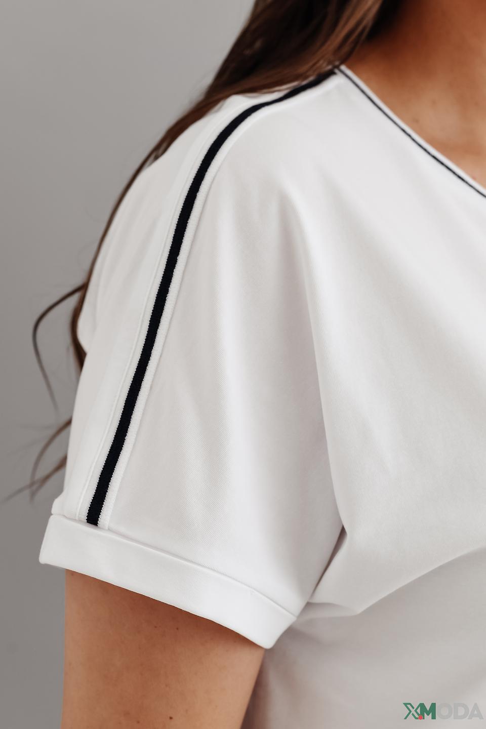 Футболка Frapp с принтом LOVE белый