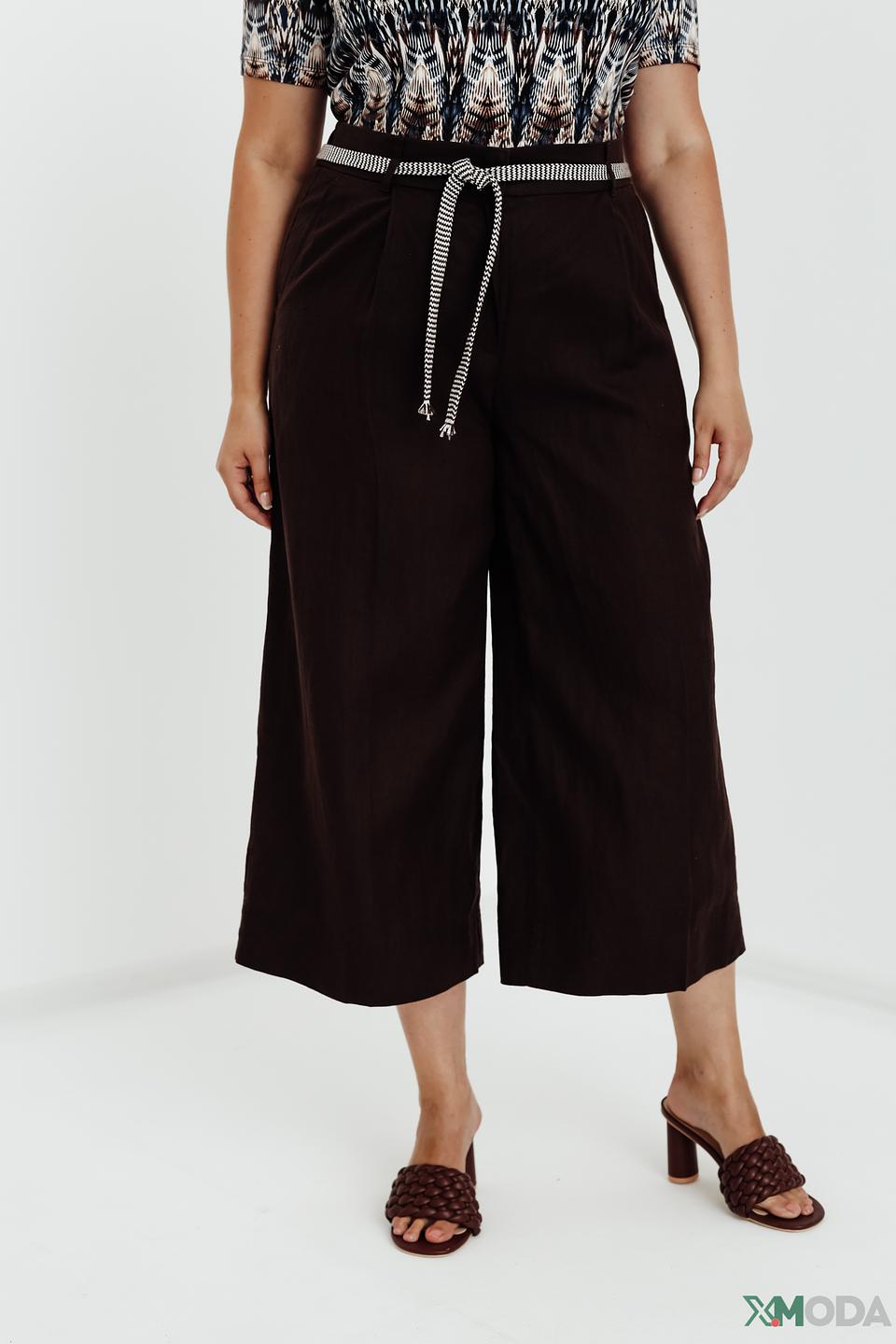 Капри Gerry Weber чёрные с поясом