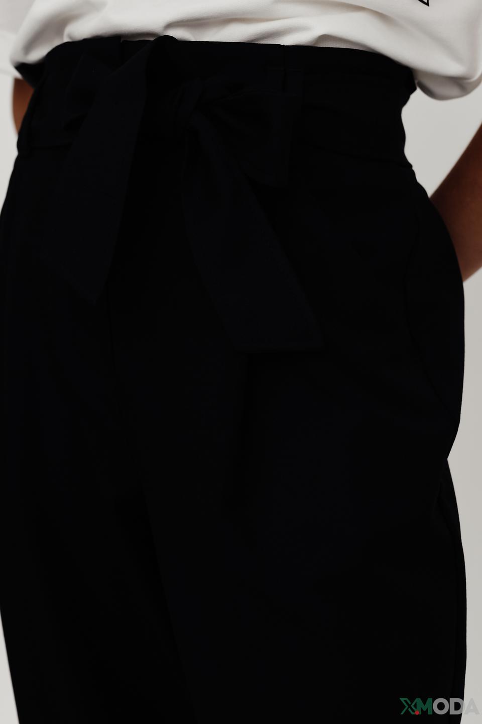 Брюки i Blues жен. чёрные с поясом