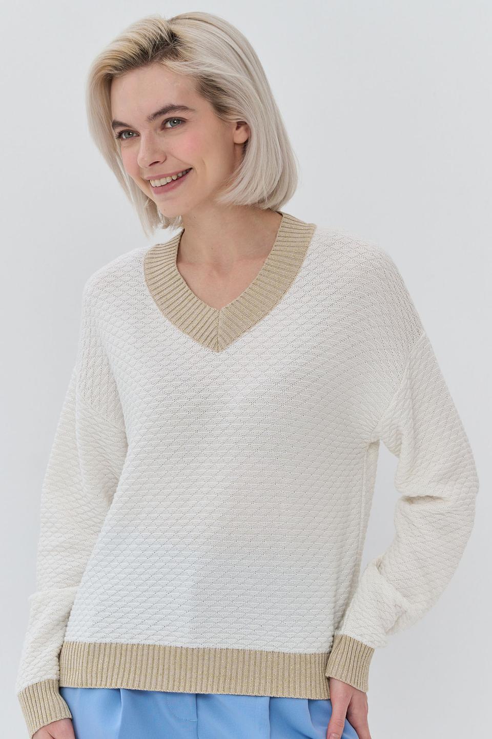 Джемпер NEWVAY с V-образным вырезом бежевый