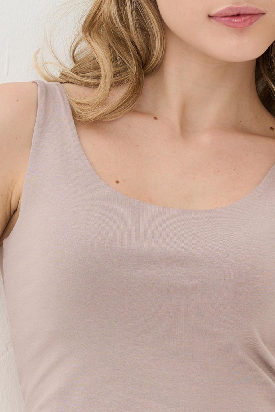 Топ VAY на тонких бретелях бежевый