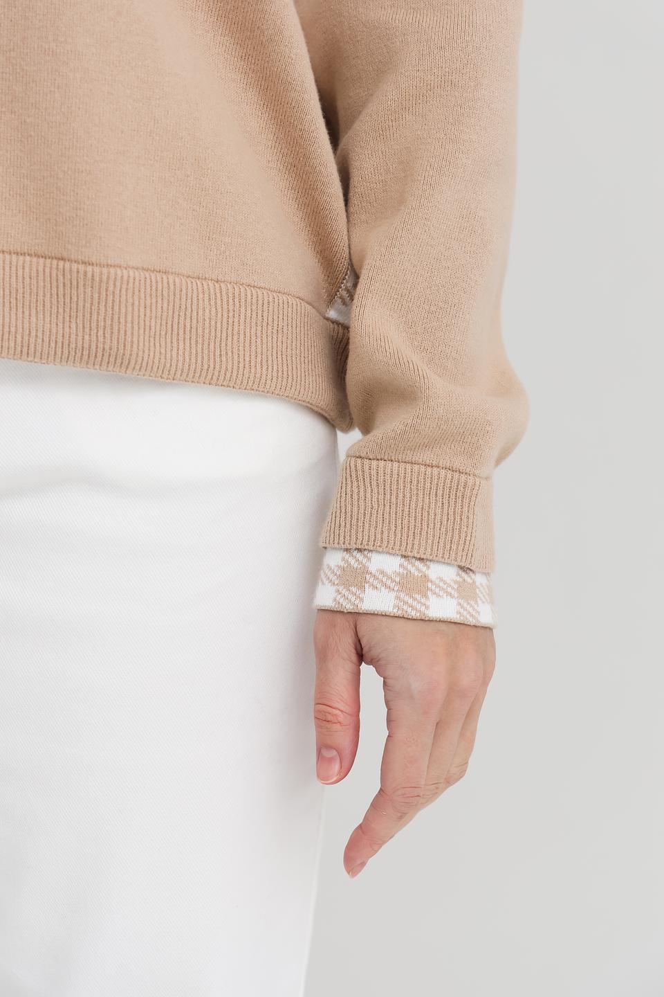 Толстовка Pezzo с карманом бежевая