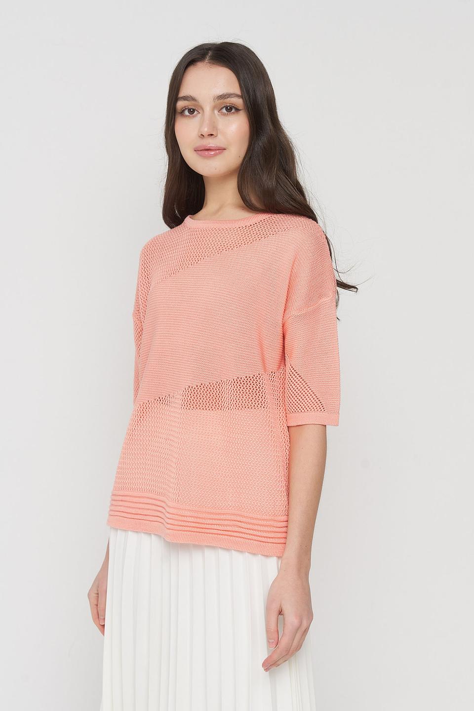 Джемпер VAY розовый с ажурной вставкой