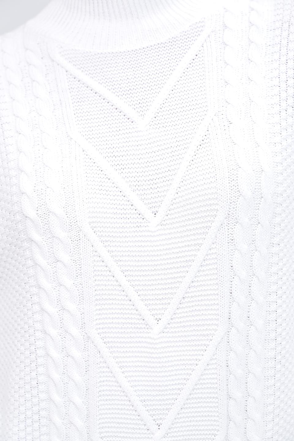 Пуловер Pezzo с косами белый