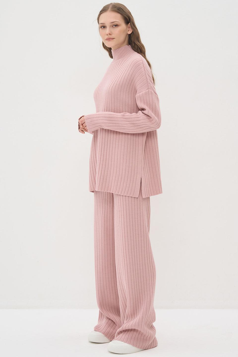 Костюм VAY вязаный розовый