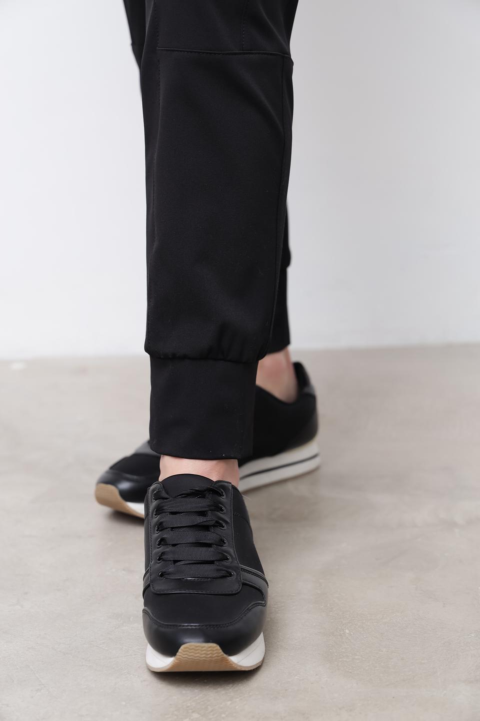 Брюки Lecomte спортивные черные