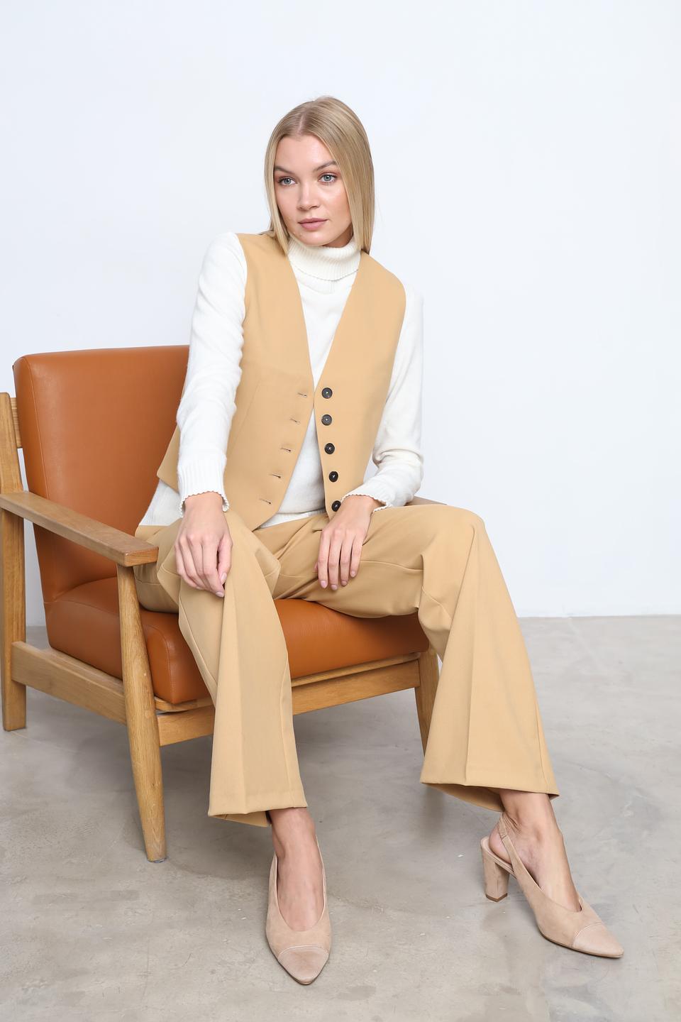 Водолазка Tricot Chic молочная