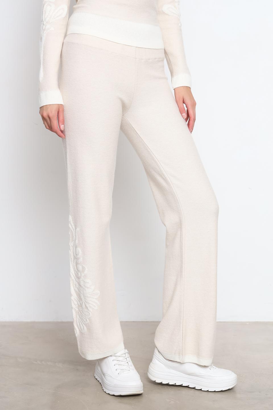 Брюки Tricot Chic вязаные бежевые