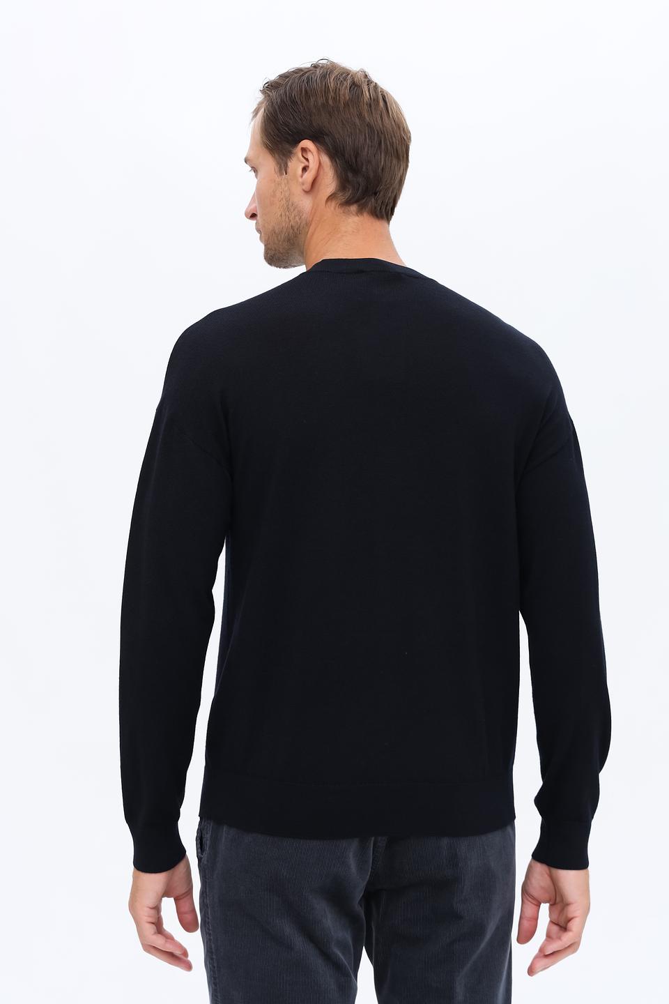 Джемпер Emporio Armani муж. чёрный