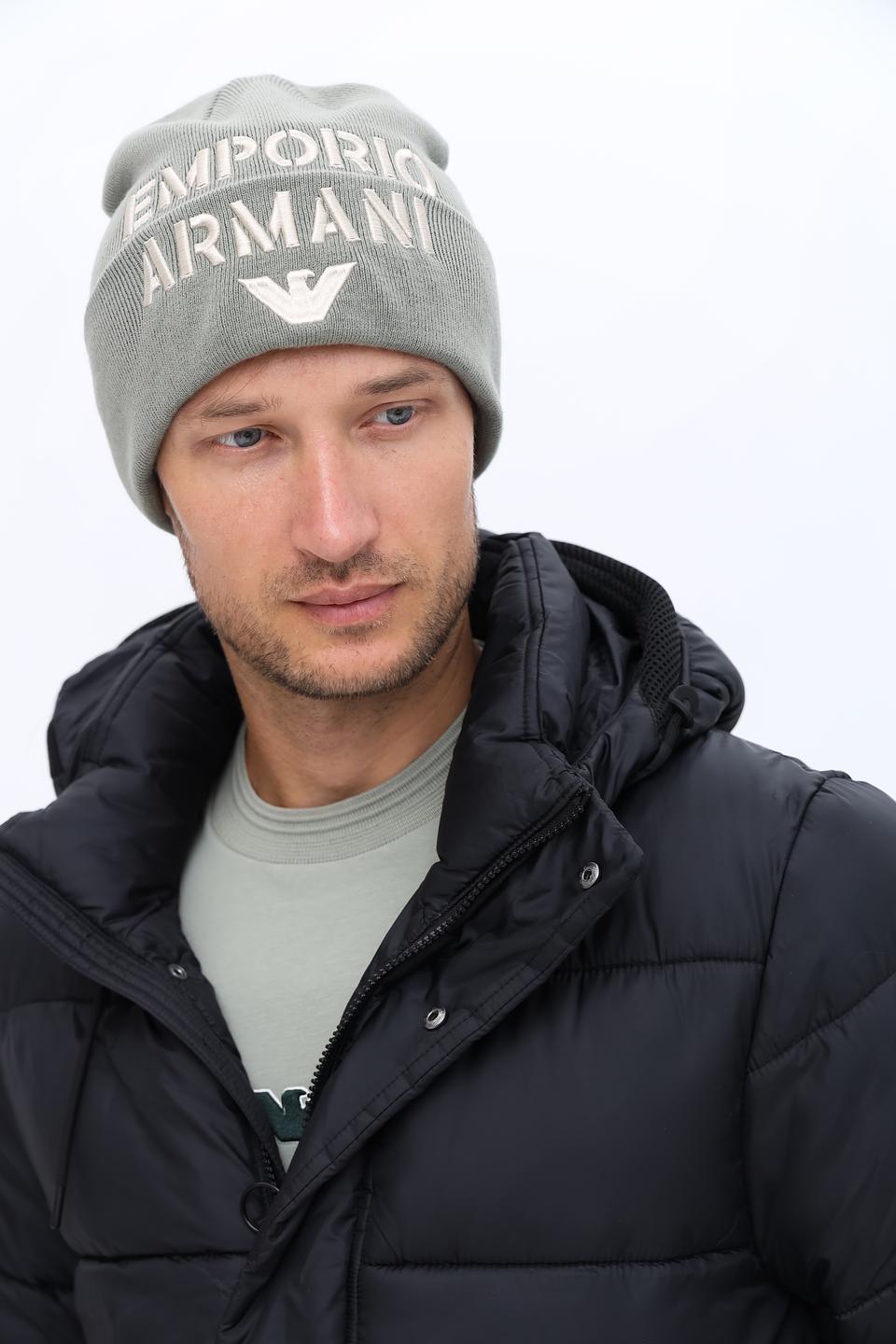 Шапка Emporio Armani серая