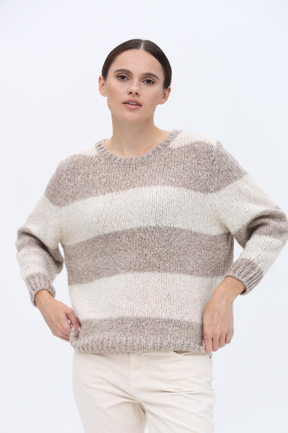 Пуловер Oui в полоску бежевый