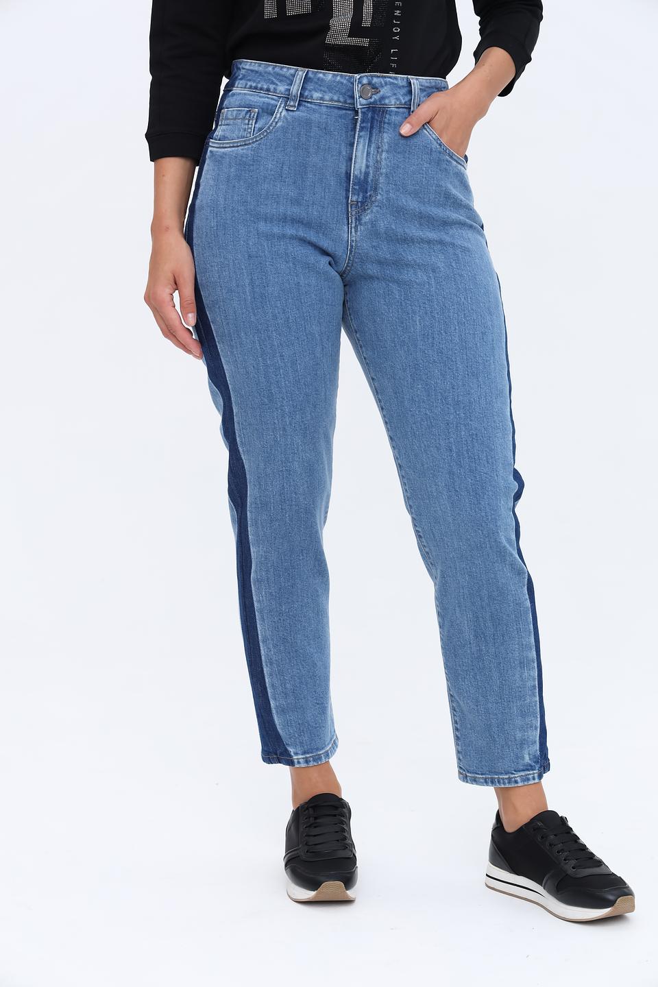 Джинсы UNQ с полосой