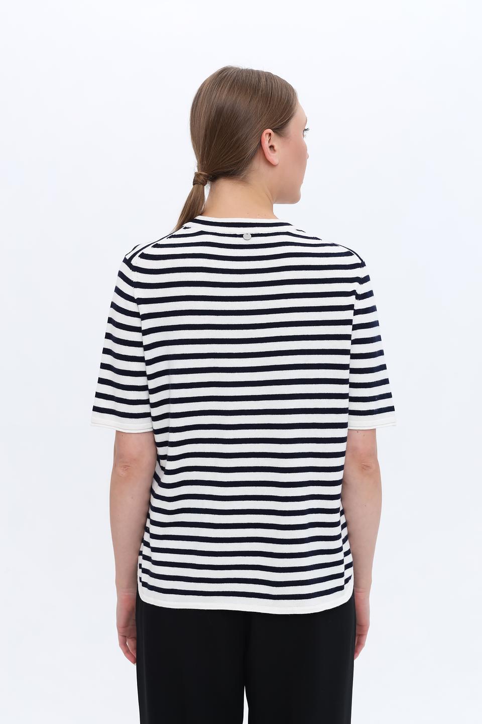 Пуловер Rich and Royal в полоску