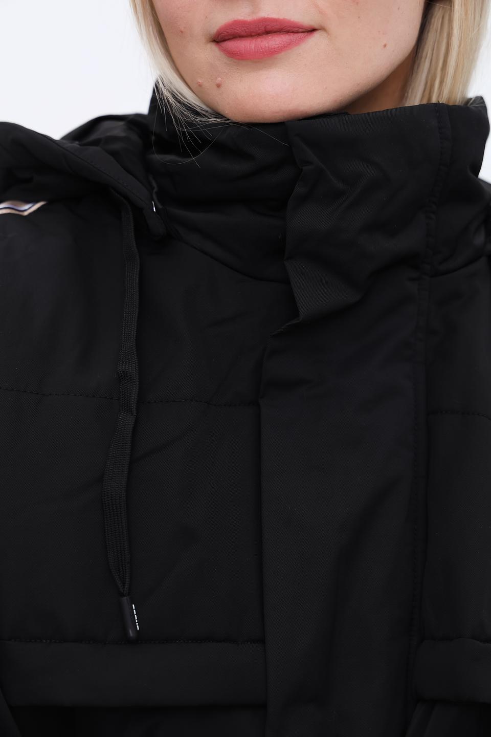 Куртка Guess жен. с логотипом чёрная