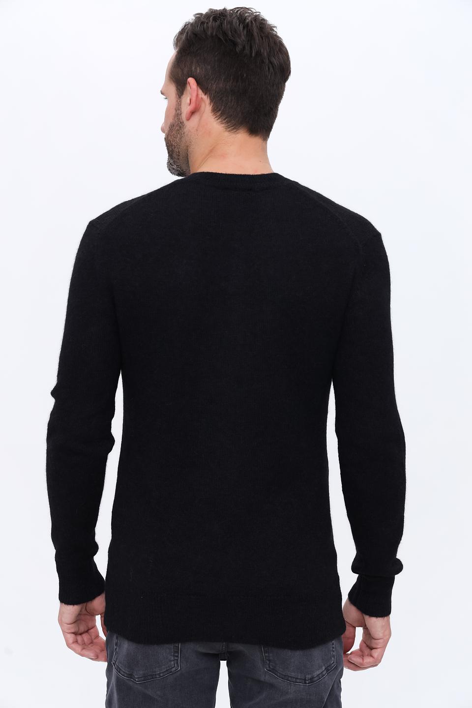 Джемпер Strellson V-образный чёрный