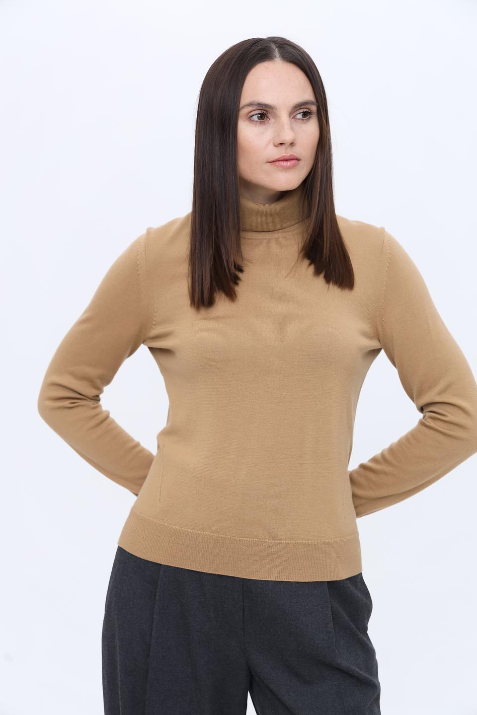 Водолазка Boss Black бежевая