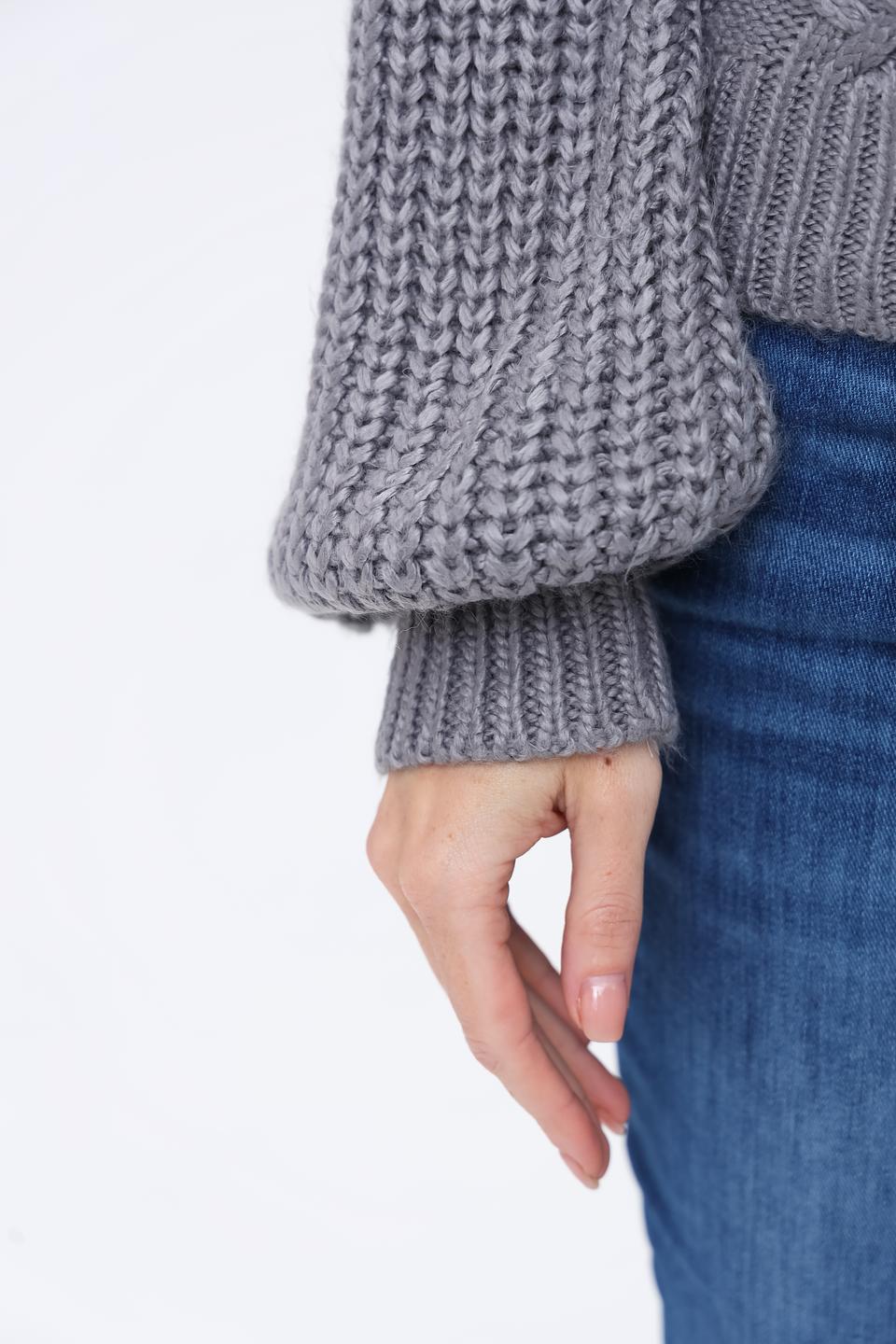 Джемпер Silvian Heach серый с косами