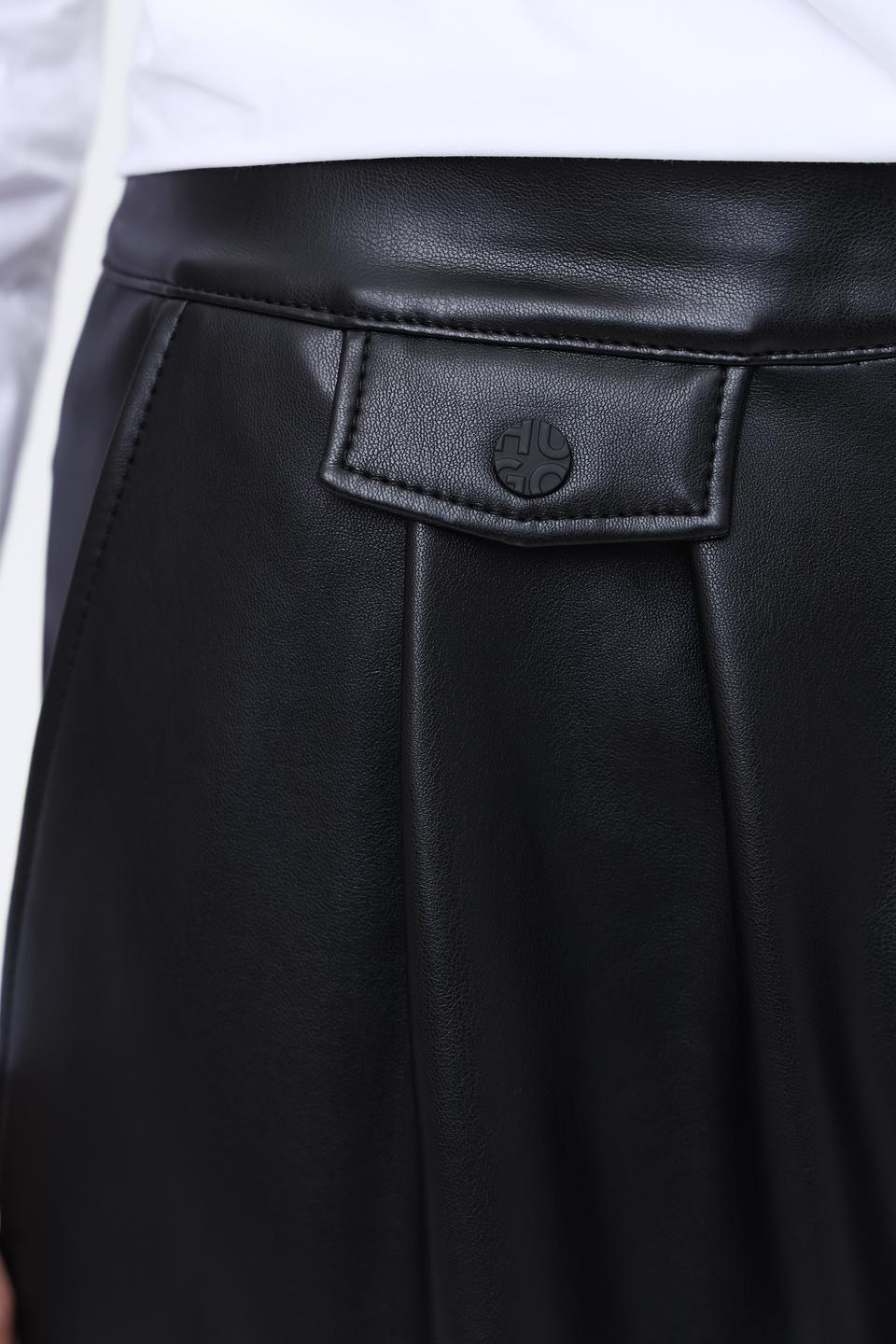 Брюки Hugo из экокожи чёрные