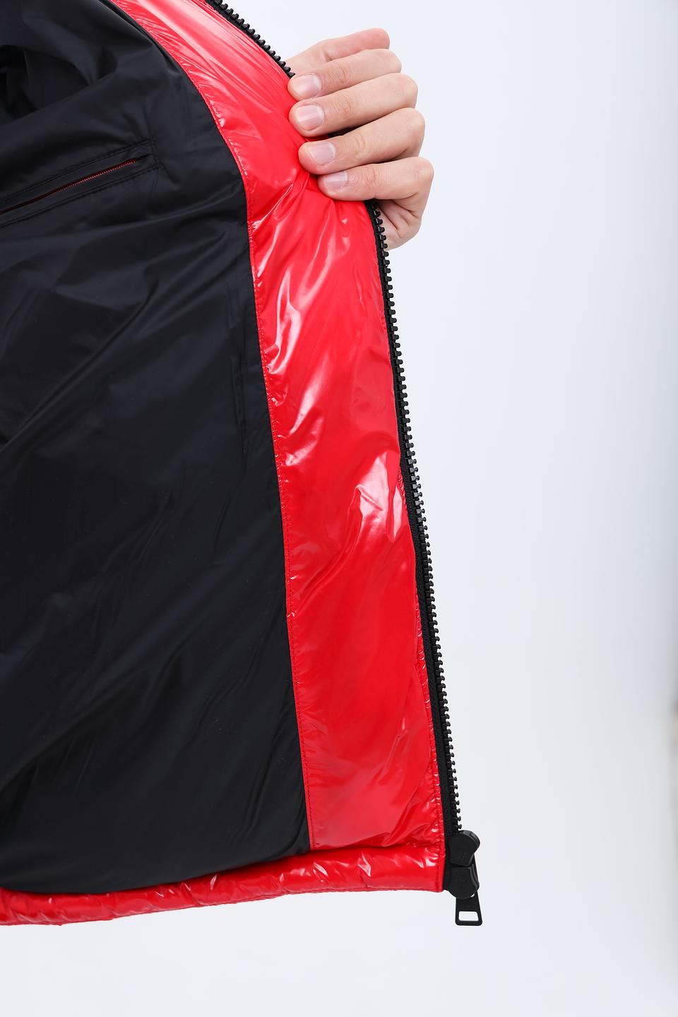 Куртка Hugo красная стеганая