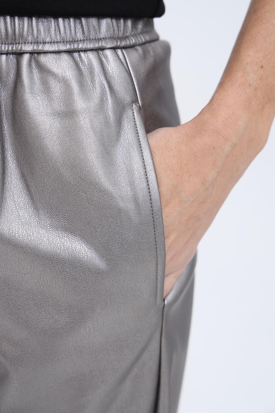 Брюки Leo & Ugo из экокожи серебристые