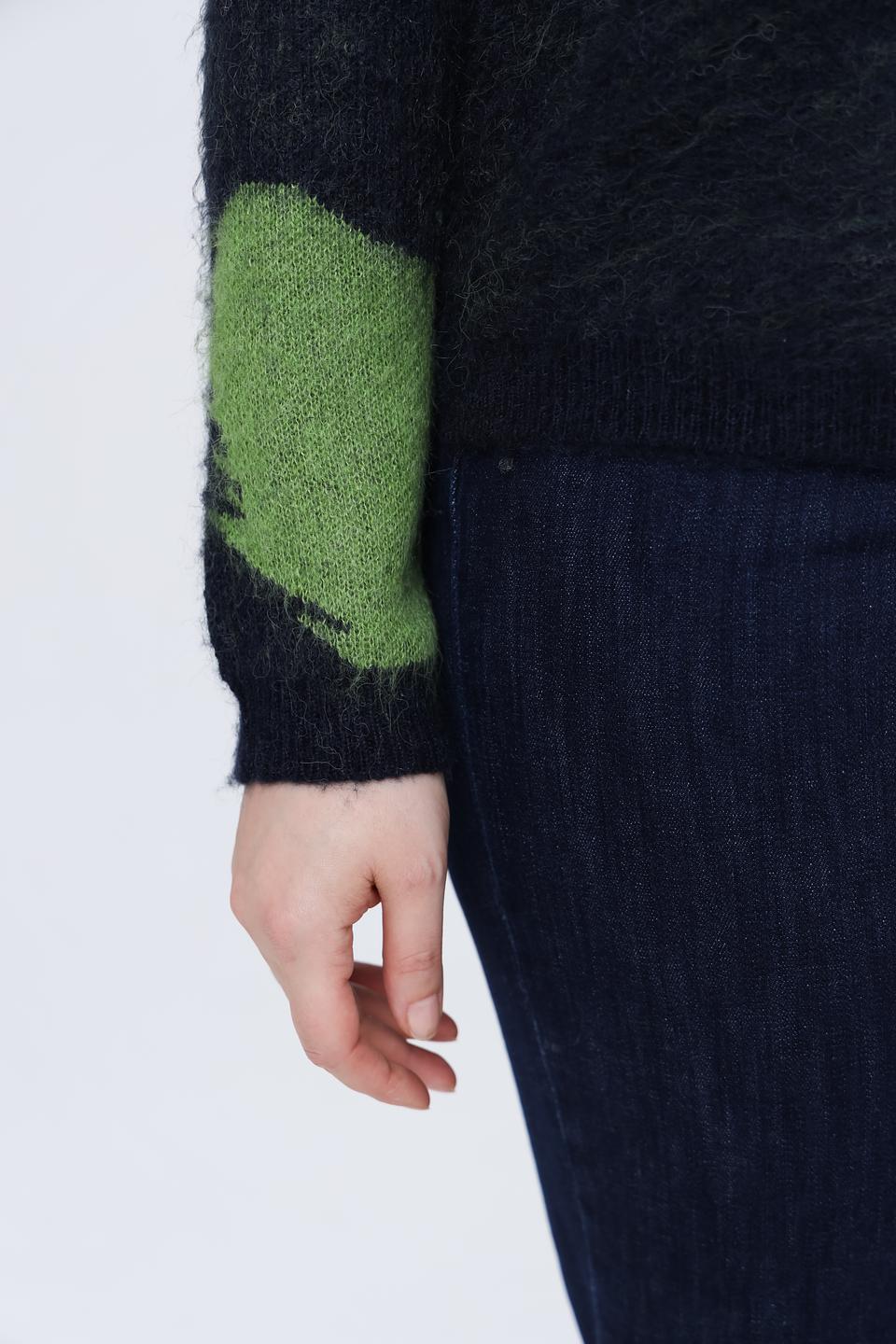 Пуловер Samoon с аппликацией