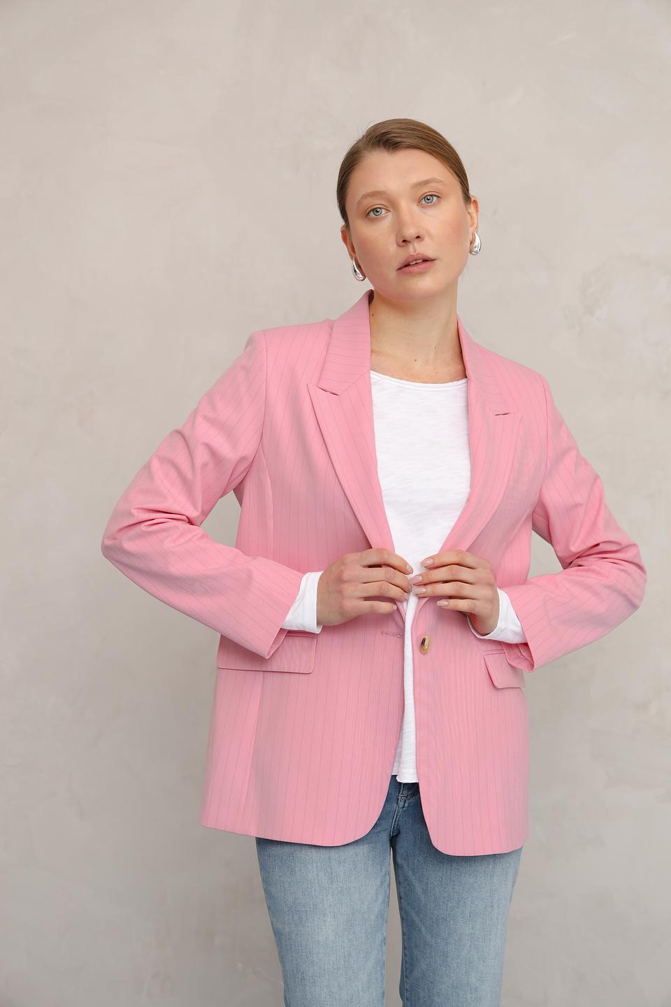 Жакет Rich and Royal розовый