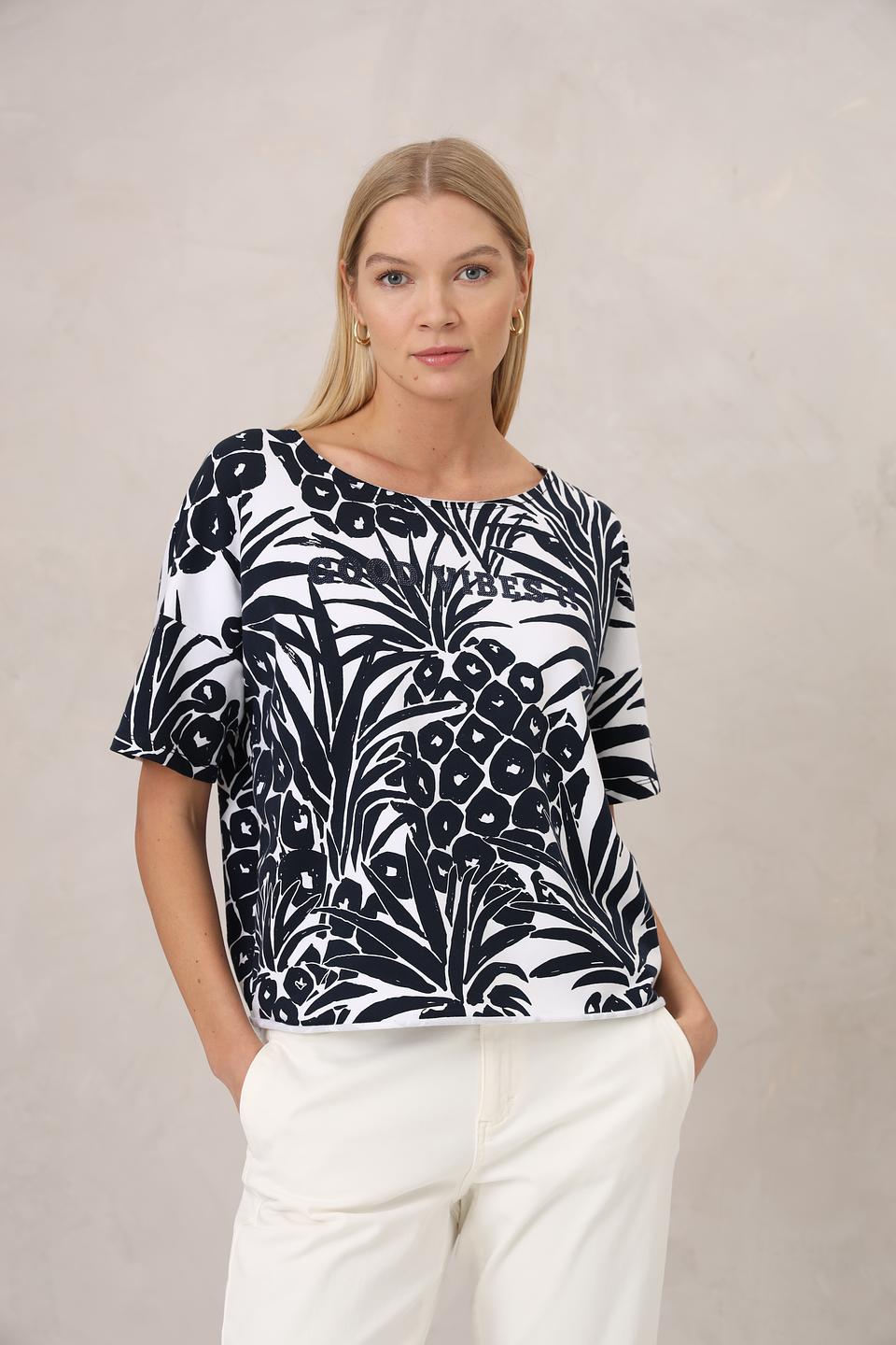 Блуза Margittes с тропическим принтом
