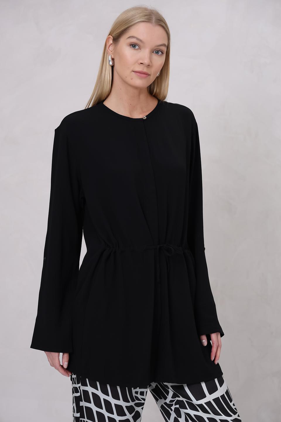 Блуза Margittes чёрная с завязкой