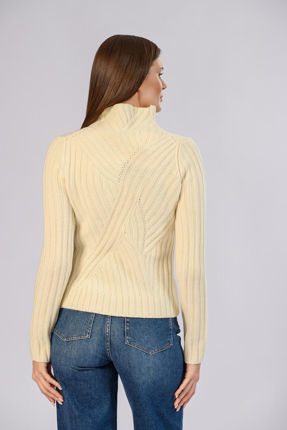 Джемпер Boss Black с косами кремовый